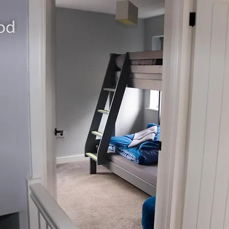 Casa de Férias Elwood - Spacious Contemporary From In With Parking Harrogate