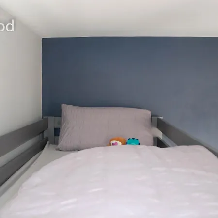 Elwood - Spacious Contemporary From In With Parking Harrogate