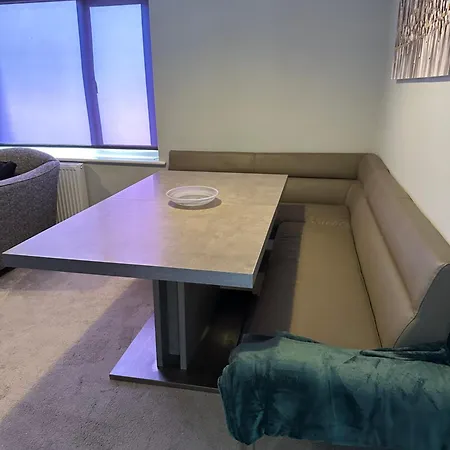 Feriehus Elwood - Spacious Contemporary From In With Parking Harrogate