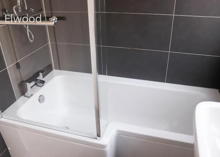 Σπίτι διακοπών Elwood - Spacious Contemporary From In With Parking *