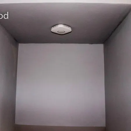 Feriehus Elwood - Spacious Contemporary From In With Parking